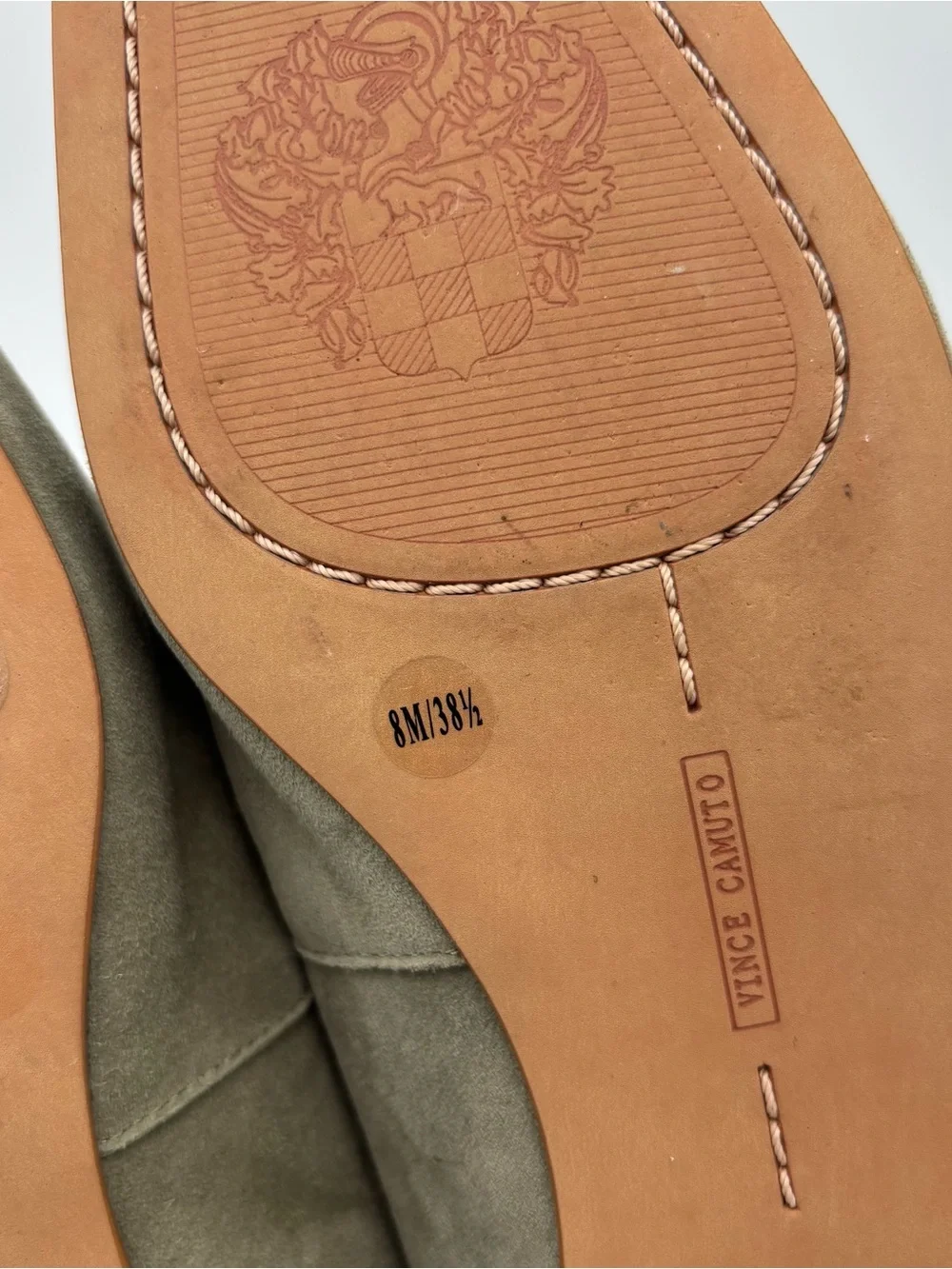 NWOT Vince Camuto Landerla Suede Loafers